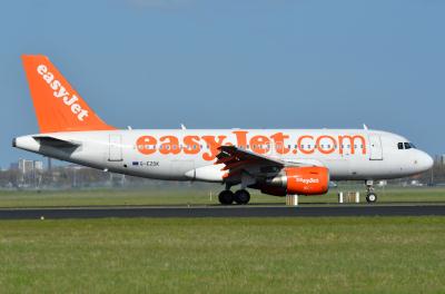 Photo of aircraft G-EZDK operated by easyJet