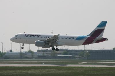 Photo of aircraft D-ABFO operated by Eurowings