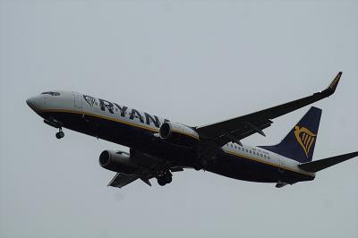 Photo of aircraft SP-RSM operated by Ryanair Sun