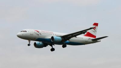 Image of aircraft registration OE-LBU - A A320-214 operated by Austrian Airlines