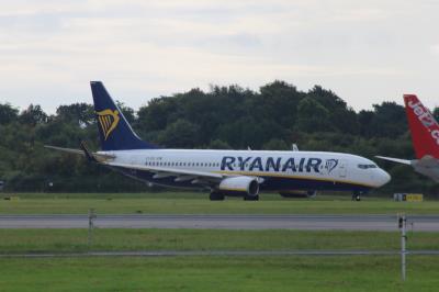 Photo of aircraft EI-EVI operated by Ryanair