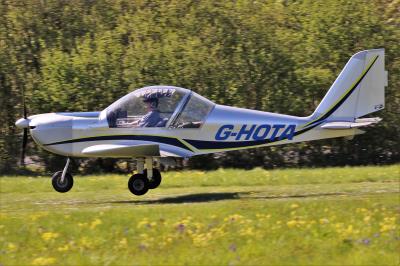 Photo of aircraft G-HOTA operated by Wayne Chang