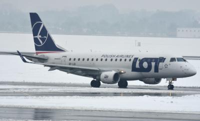 Photo of aircraft SP-LDI operated by LOT - Polish Airlines