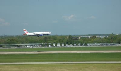 Photo of aircraft G-EUUI operated by British Airways