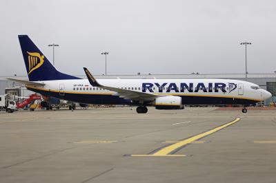 Photo of aircraft SP-RSA operated by Ryanair Sun