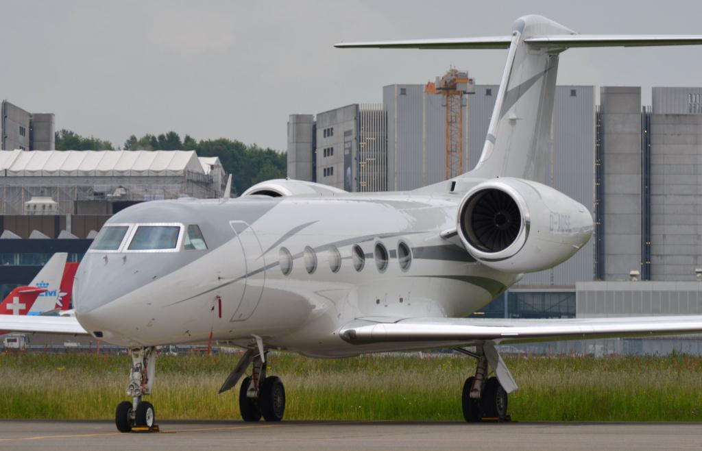 Photo of aircraft D-ADSE operated by Windrose Air Flugcharter