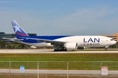 Photo of aircraft N776LA operated by LAN Cargo