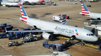 Photo of aircraft N190UW operated by American Airlines