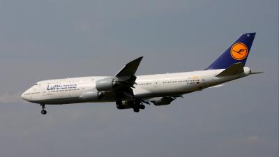 Photo of aircraft D-ABYP operated by Lufthansa