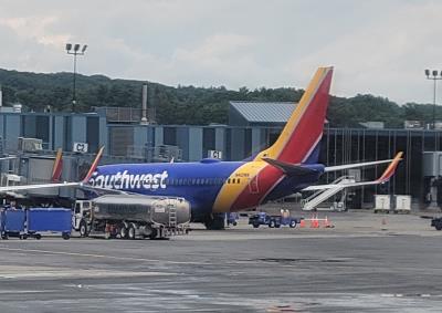 Photo of aircraft N412WN operated by Southwest Airlines