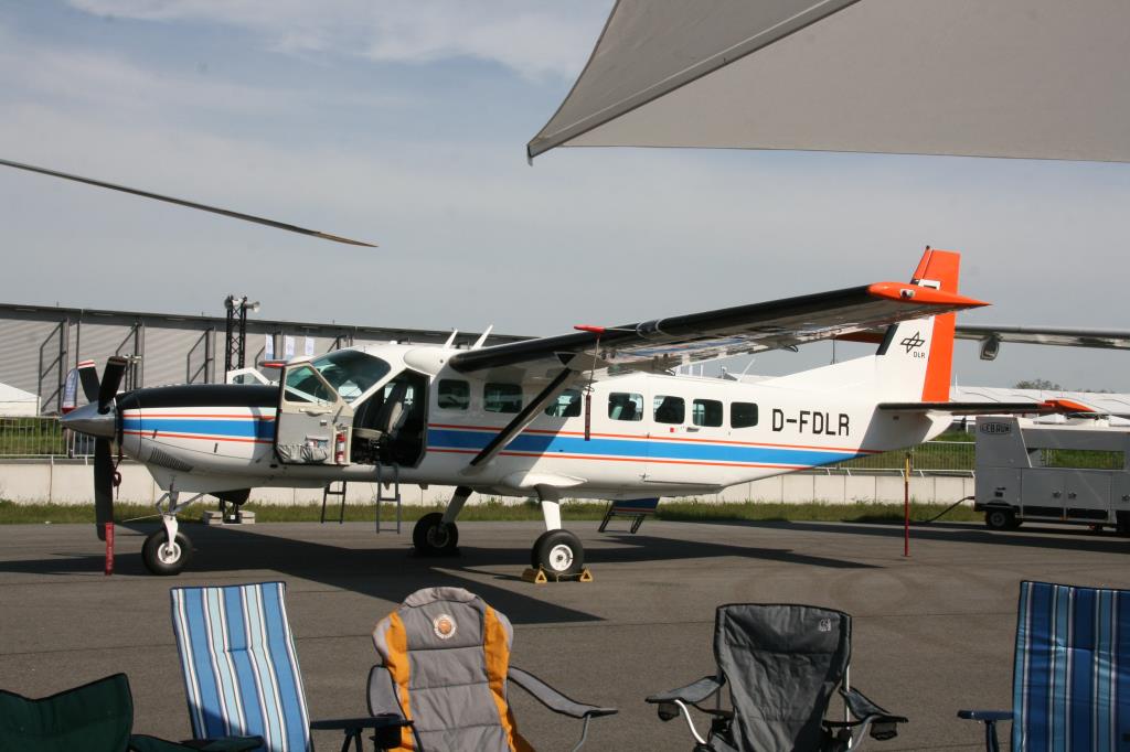 Photo of aircraft D-FDLR operated by DLR Flugbetriebe