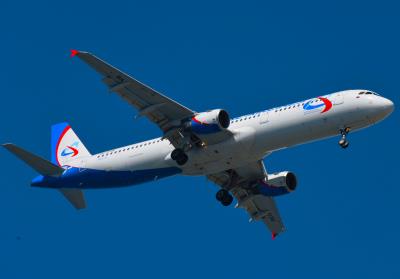 Photo of aircraft RA-73796 operated by Ural Airlines