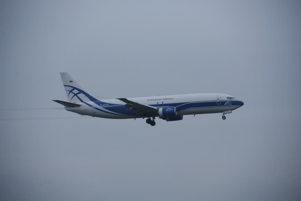 Photo of aircraft D-ACLW operated by CargoLogic Germany