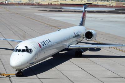 Photo of aircraft N960DN operated by Delta Air Lines