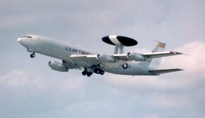 Photo of aircraft 75-0558 operated by United States Air Force