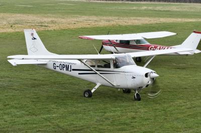 Photo of aircraft G-OPMJ operated by Alistair John Chadwick