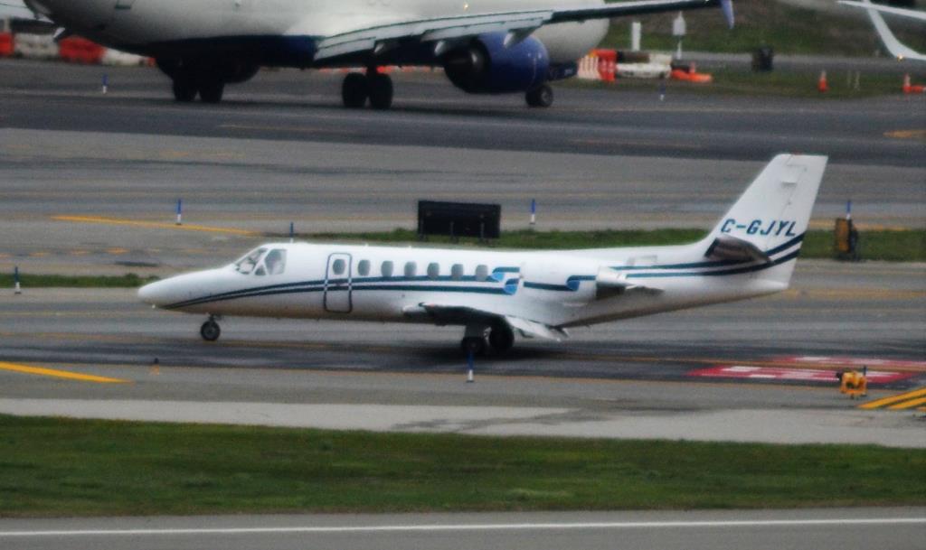 Photo of aircraft C-GJYL operated by Air Partners Corporation