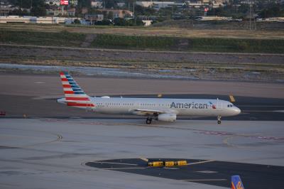 Image of aircraft registration N576UW - A A321-231 operated by American Airlines