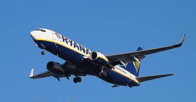 Image of aircraft registration EI-FIW - A 737-8AS(WL) operated by Ryanair