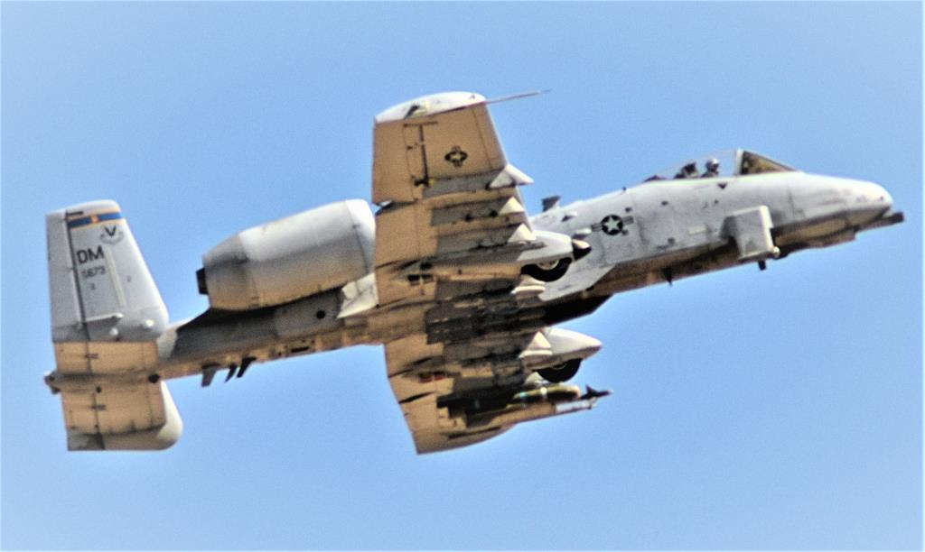 Photo of aircraft 78-0673 operated by United States Air Force