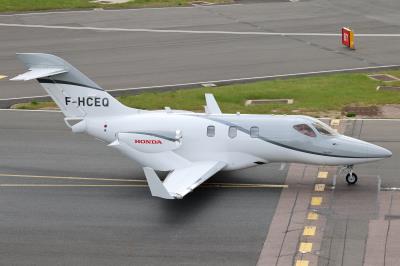 Photo of aircraft F-HCEQ operated by European Aero Training Institute Strasbourg