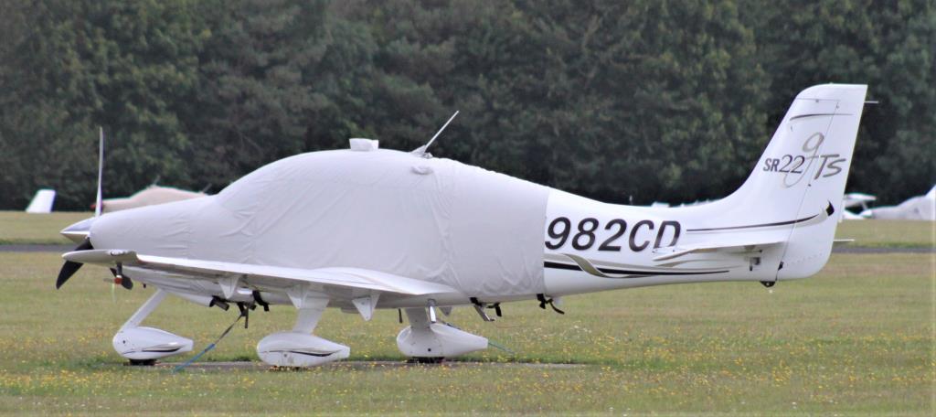 Photo of aircraft N982CD operated by November C D Inc