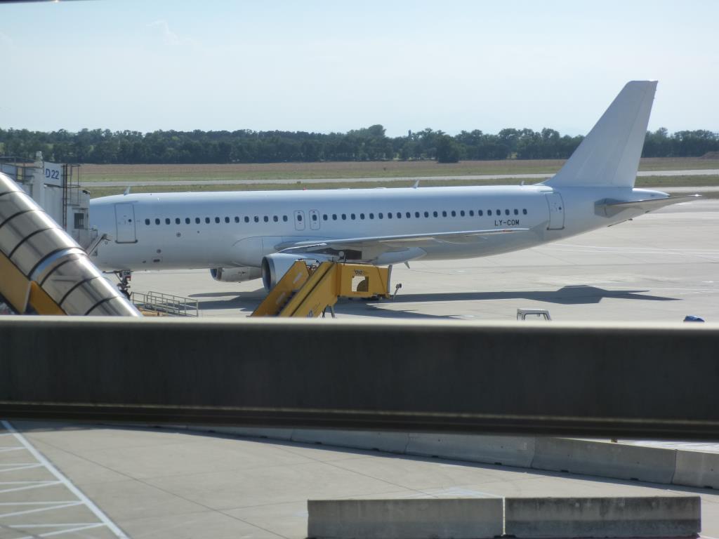 Photo of aircraft LY-COM operated by SunExpress