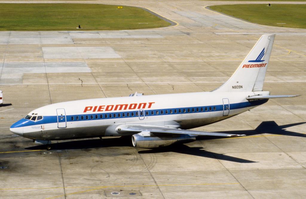Photo of aircraft N809N operated by Piedmont Airlines