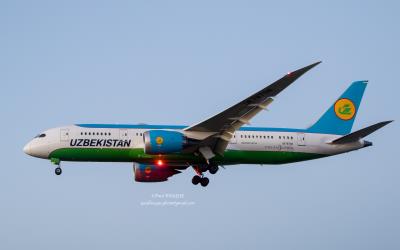 Photo of aircraft UK78706 operated by Uzbekistan Airways