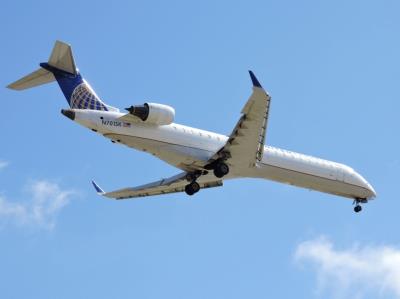 Photo of aircraft N701SK operated by United Express