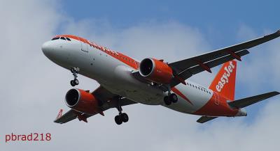Image of aircraft registration G-UZHV - A A320-251N(WL) operated by easyJet