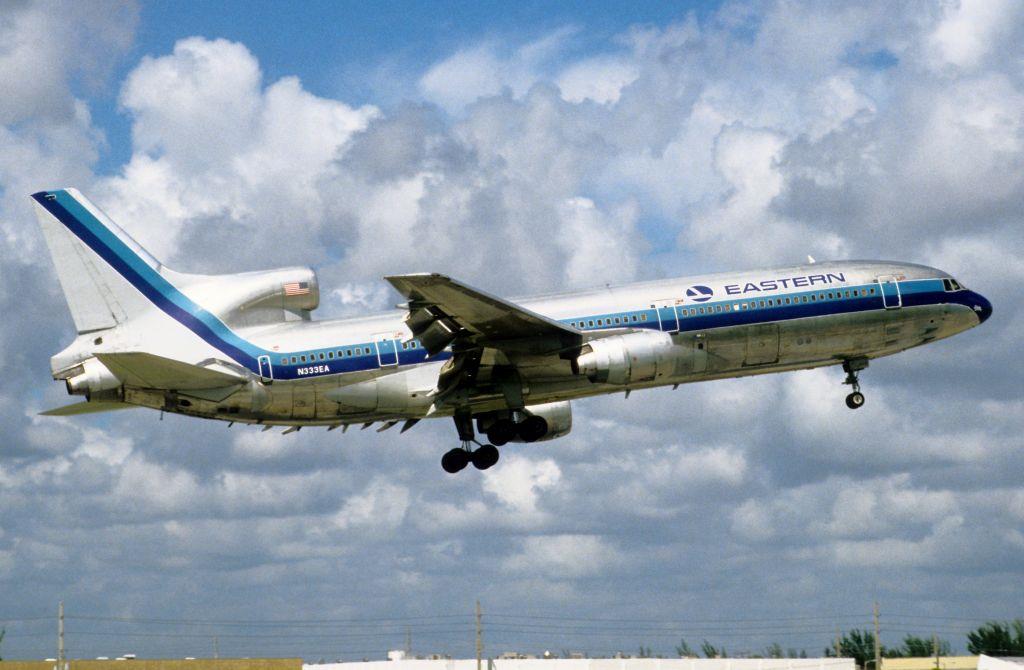 Photo of aircraft N333EA operated by Eastern Air Lines