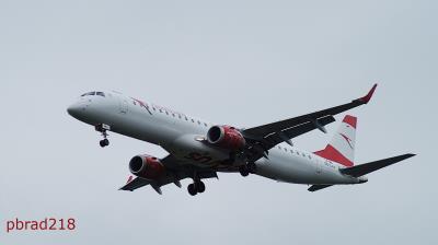 Image of aircraft registration OE-LWA - A ERJ-195-LR (ERJ-190-200 LR) operated by Austrian Airlines