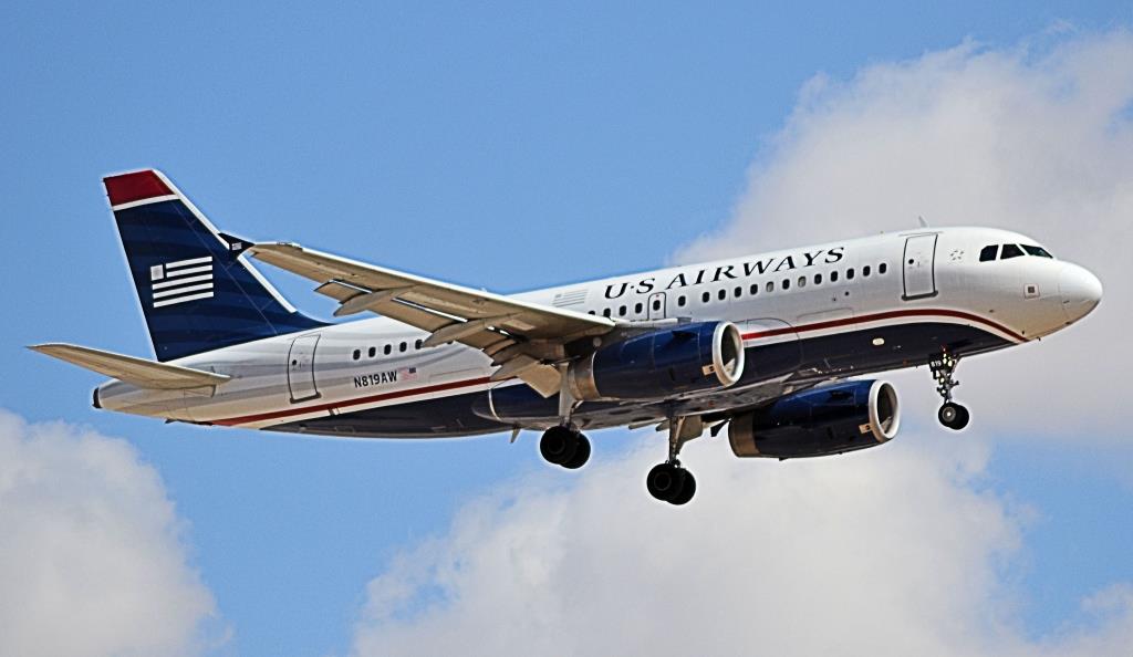 Photo of aircraft N819AW operated by US Airways