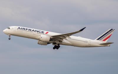 Photo of aircraft F-HTYC operated by Air France