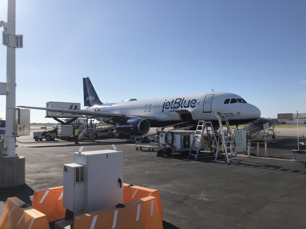 Photo of aircraft N712JB operated by JetBlue Airways