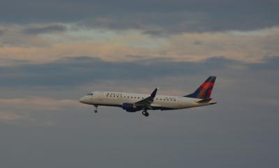 Photo of aircraft N252SY operated by Delta Connection