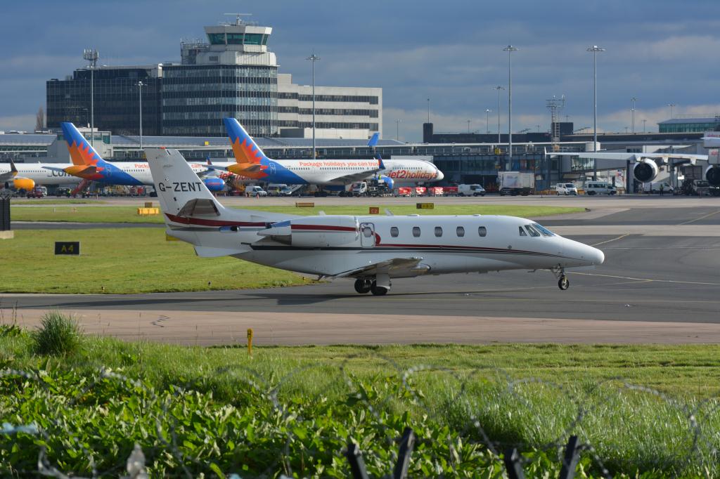 Photo of aircraft G-ZENT operated by Jet Aircraft Ltd