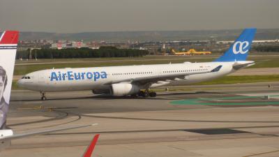 Photo of aircraft EC-MHL operated by Air Europa