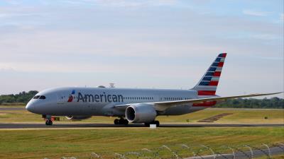 Photo of aircraft N816AA operated by American Airlines