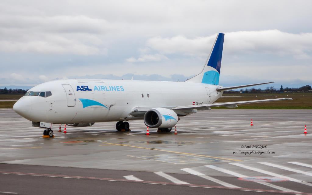Photo of aircraft OE-IAU operated by ASL Airlines Belgium