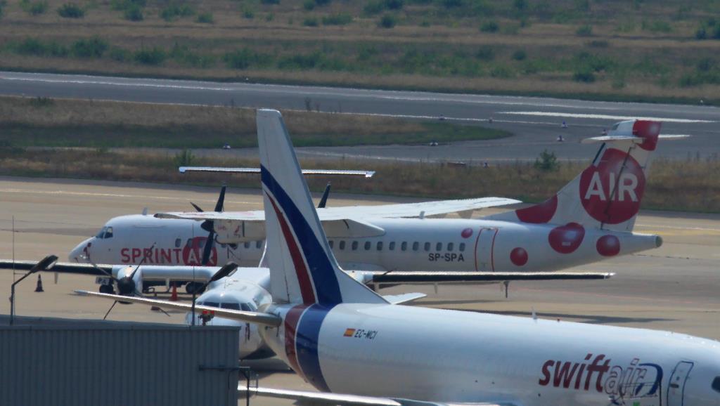 Photo of aircraft SP-SPA operated by SprintAir