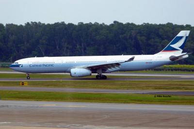 Photo of aircraft B-LBC operated by Cathay Pacific Airways