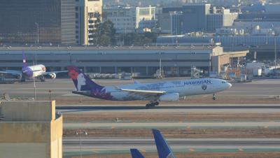 Photo of aircraft N381HA operated by Hawaiian Airlines