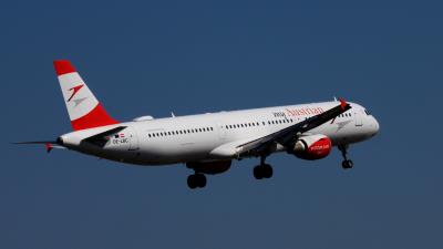 Image of aircraft registration OE-LBC - A A321-111 operated by Austrian Airlines