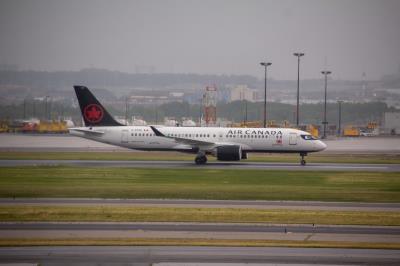 Photo of aircraft C-GTZH operated by Air Canada