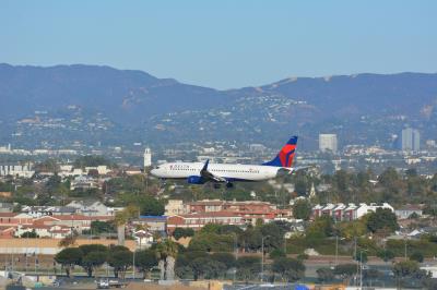 Image of aircraft registration N3756 - A 737-832(WL) operated by Delta Air Lines