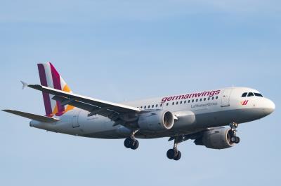 Photo of aircraft D-AKNF operated by Germanwings