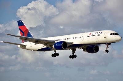 Photo of aircraft N651DL operated by Delta Air Lines