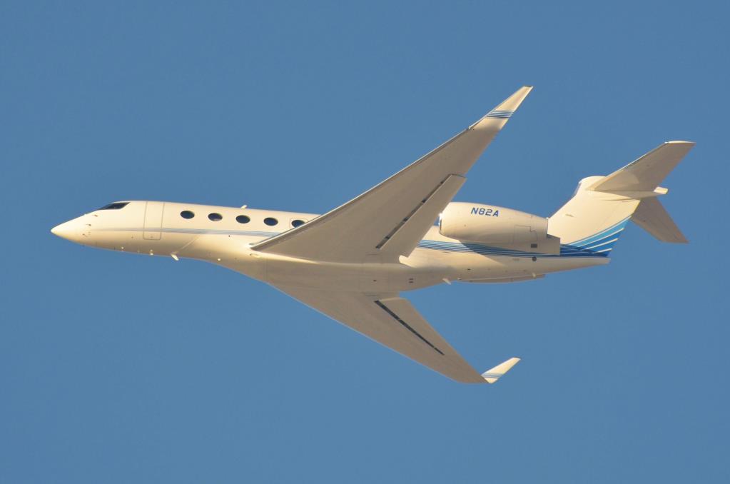 Photo of aircraft N82A operated by Prudential Insurance Company of America